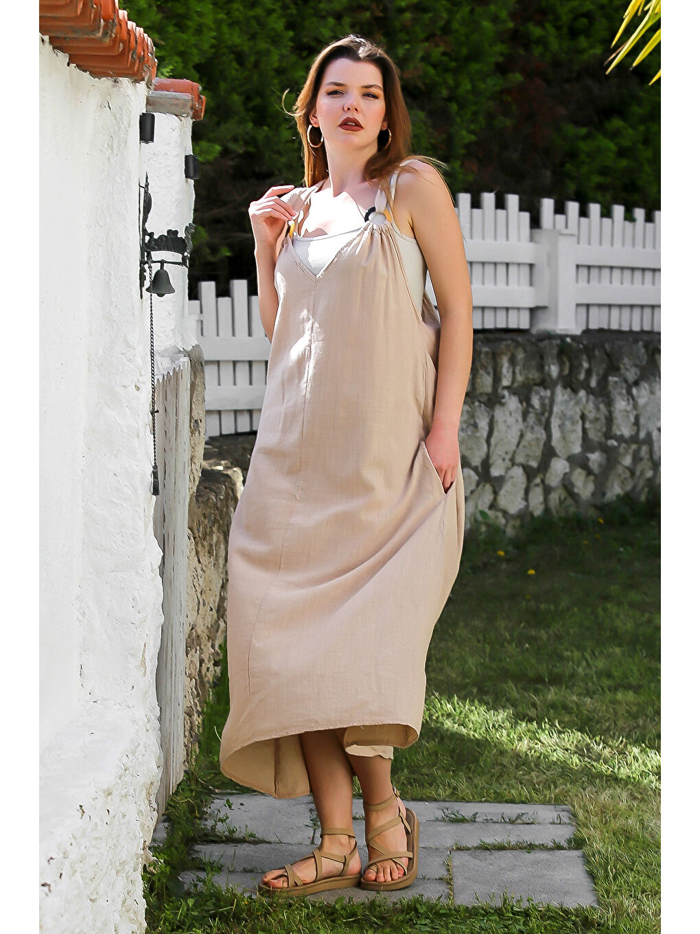 Bej Askılı Gizli Cepli Tokalı Casual Keten Karışımlı Dokuma Elbise 135 58-5