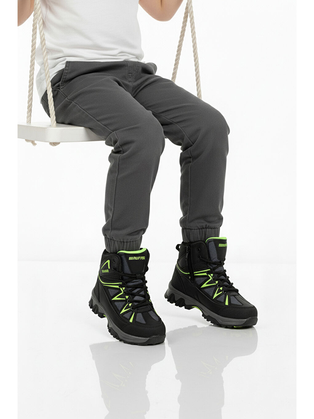 Siyah Gri Polarlı Kaymaz Unisex Çocuk Outdoor Bot 2301 F