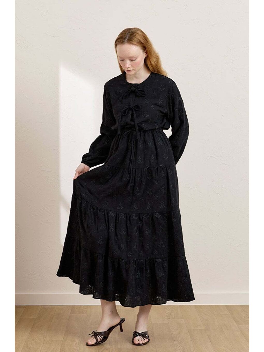 Siyah Fistolu Müslin Kat Etek   3 Fiyonklu Bluz Takım-1