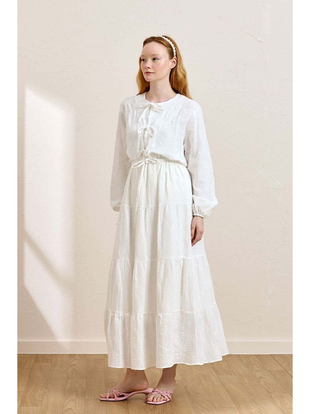 Beyaz Fistolu Müslin Kat Etek   3 Fiyonklu Bluz Takım