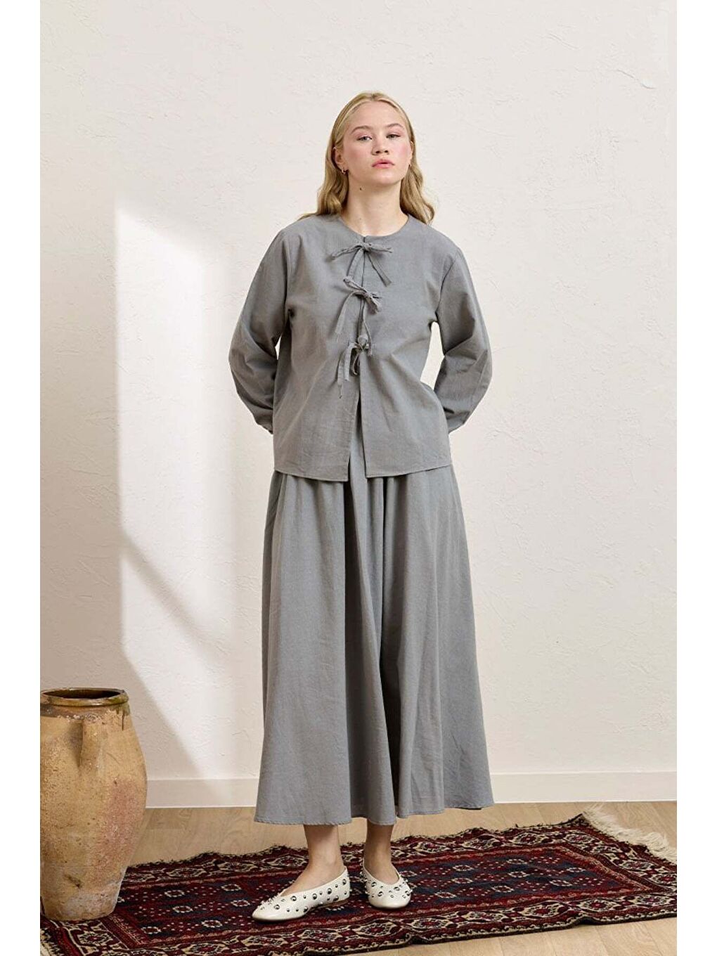 Gri Üç Fiyonklu Organik Keten Bluz   Balon Etek Takım-2
