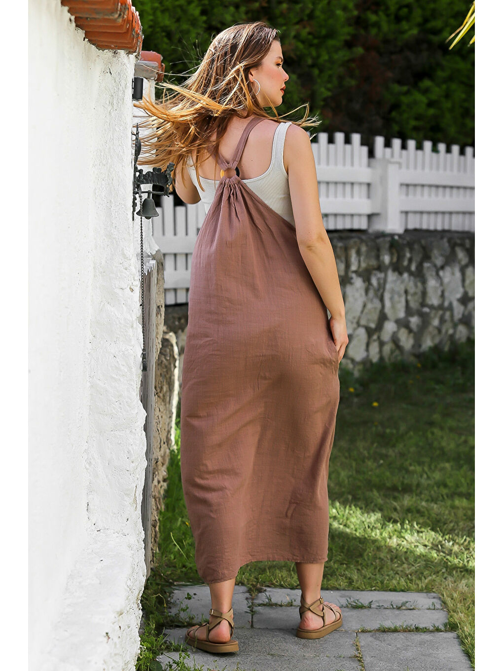 Kahverengi Askılı Gizli Cepli Tokalı Casual Keten Karışımlı Dokuma Elbise 135 58-7