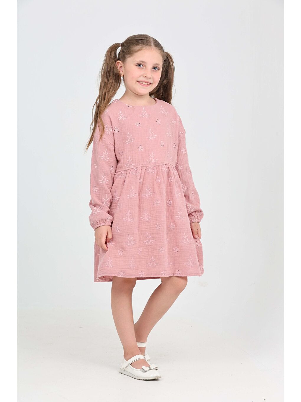 Pembe Kız Çocuk Çiçek Nakışlı Elbise-3
