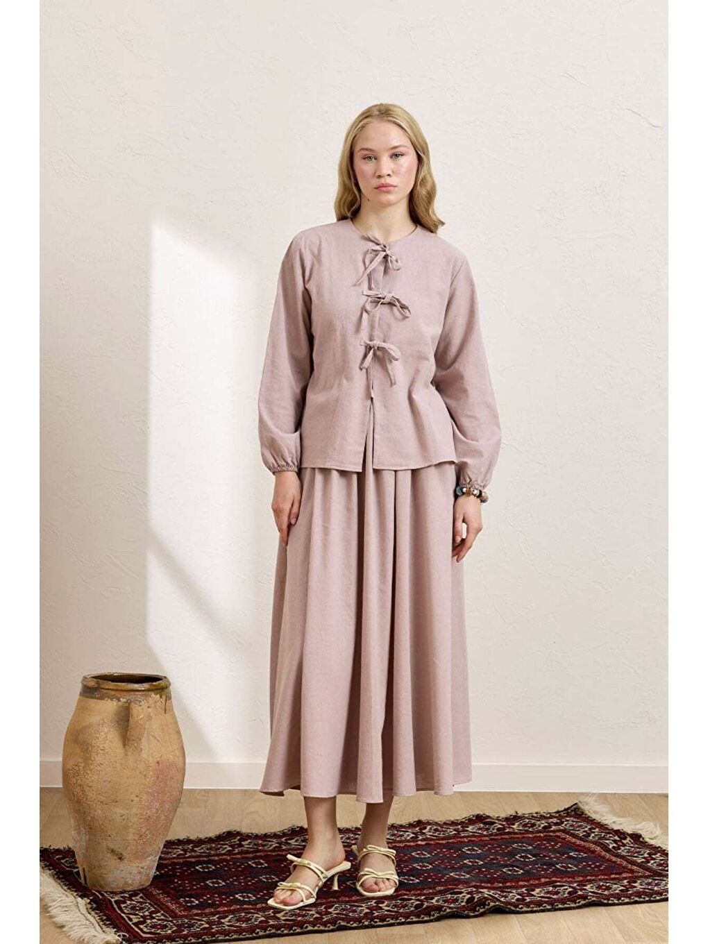 Pembe Gül Kurusu Üç Fiyonklu Organik Keten Bluz   Balon Etek Takım