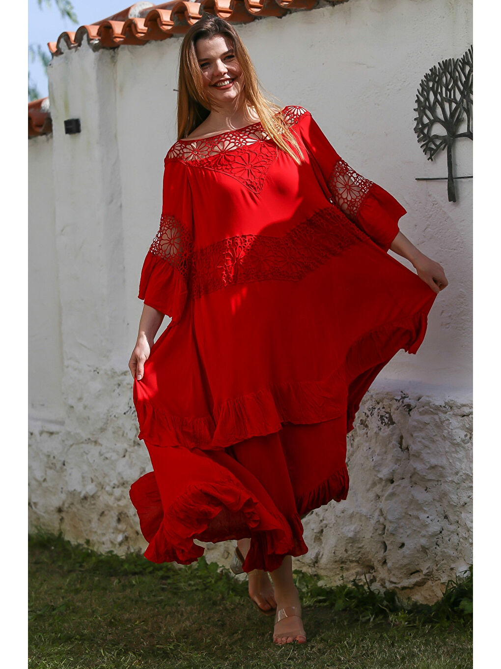 Kırmızı Kayık Yaka Dantelli Kol Astarlı Etek Ucu Fırfırlı Casual Viskon Dokuma Elbise 125 62-2