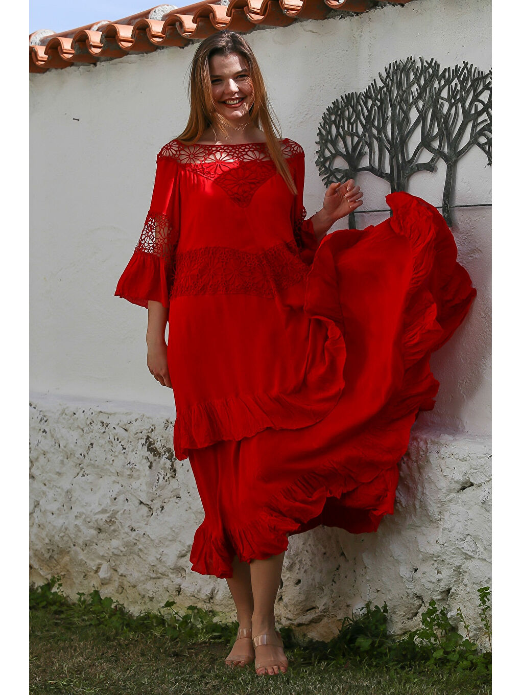 Kırmızı Kayık Yaka Dantelli Kol Astarlı Etek Ucu Fırfırlı Casual Viskon Dokuma Elbise 125 62-3