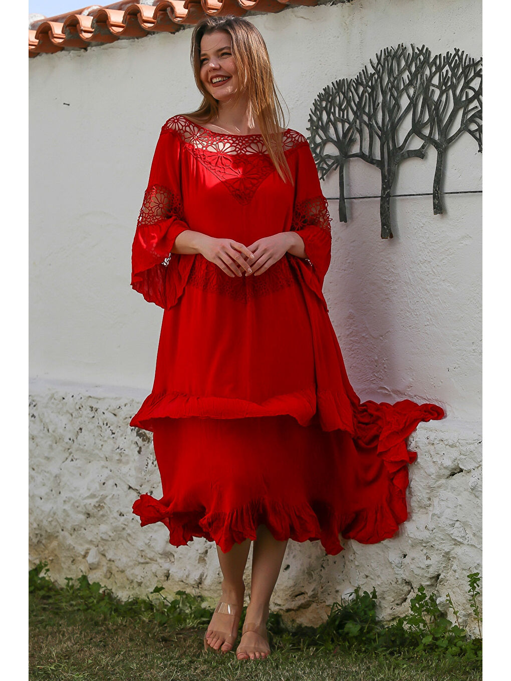 Kırmızı Kayık Yaka Dantelli Kol Astarlı Etek Ucu Fırfırlı Casual Viskon Dokuma Elbise 125 62-4