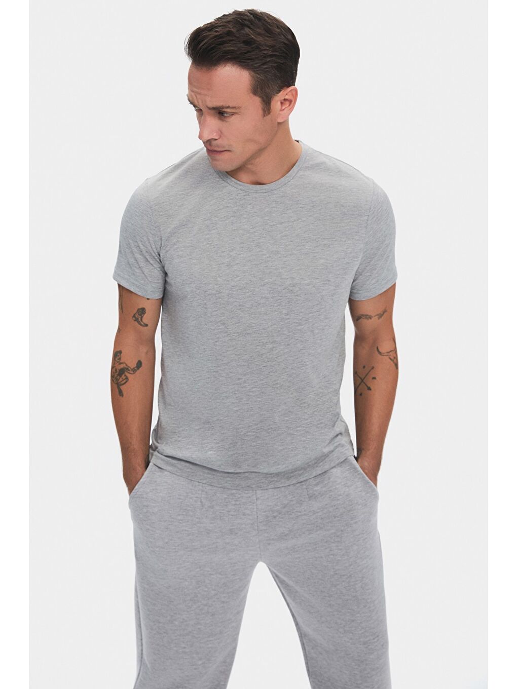 Siyah Erkek 2'li Regular Kalıp Tişört-3