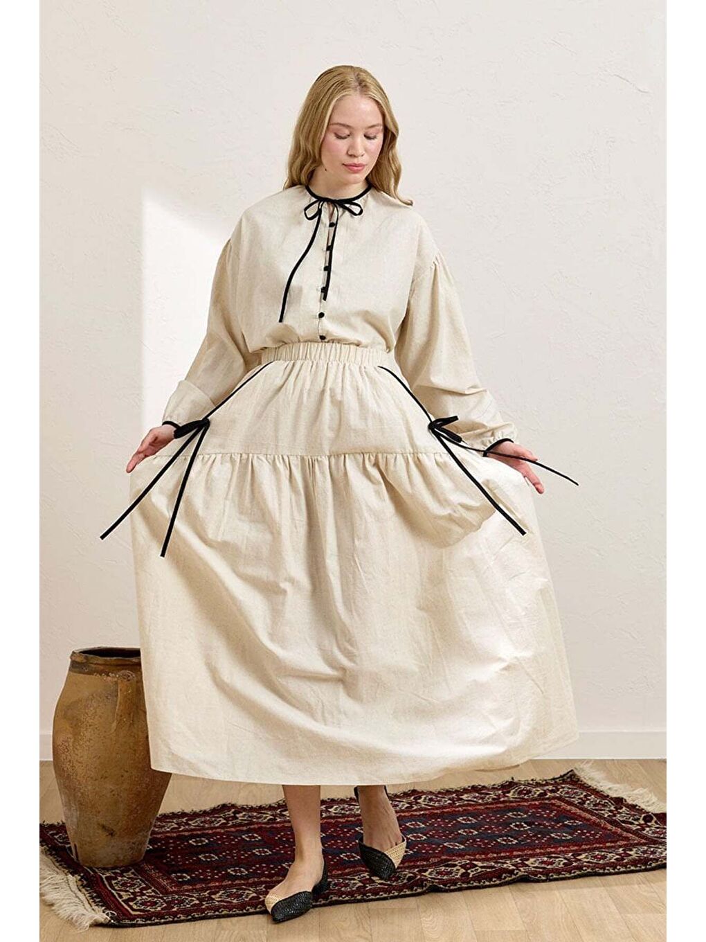 Siyah Biyeli Organik Keten Etek Takım-4