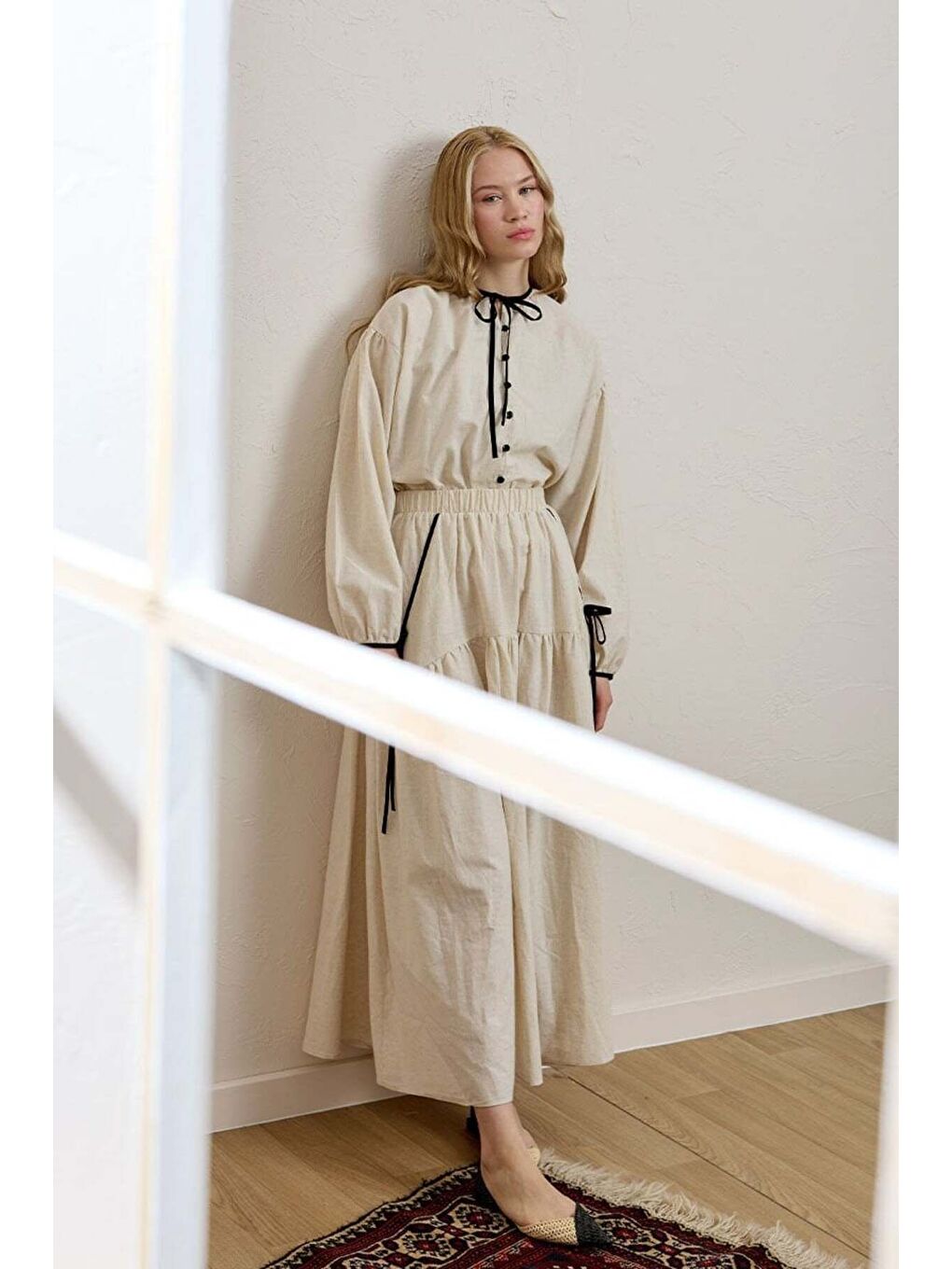 Siyah Biyeli Organik Keten Etek Takım-5