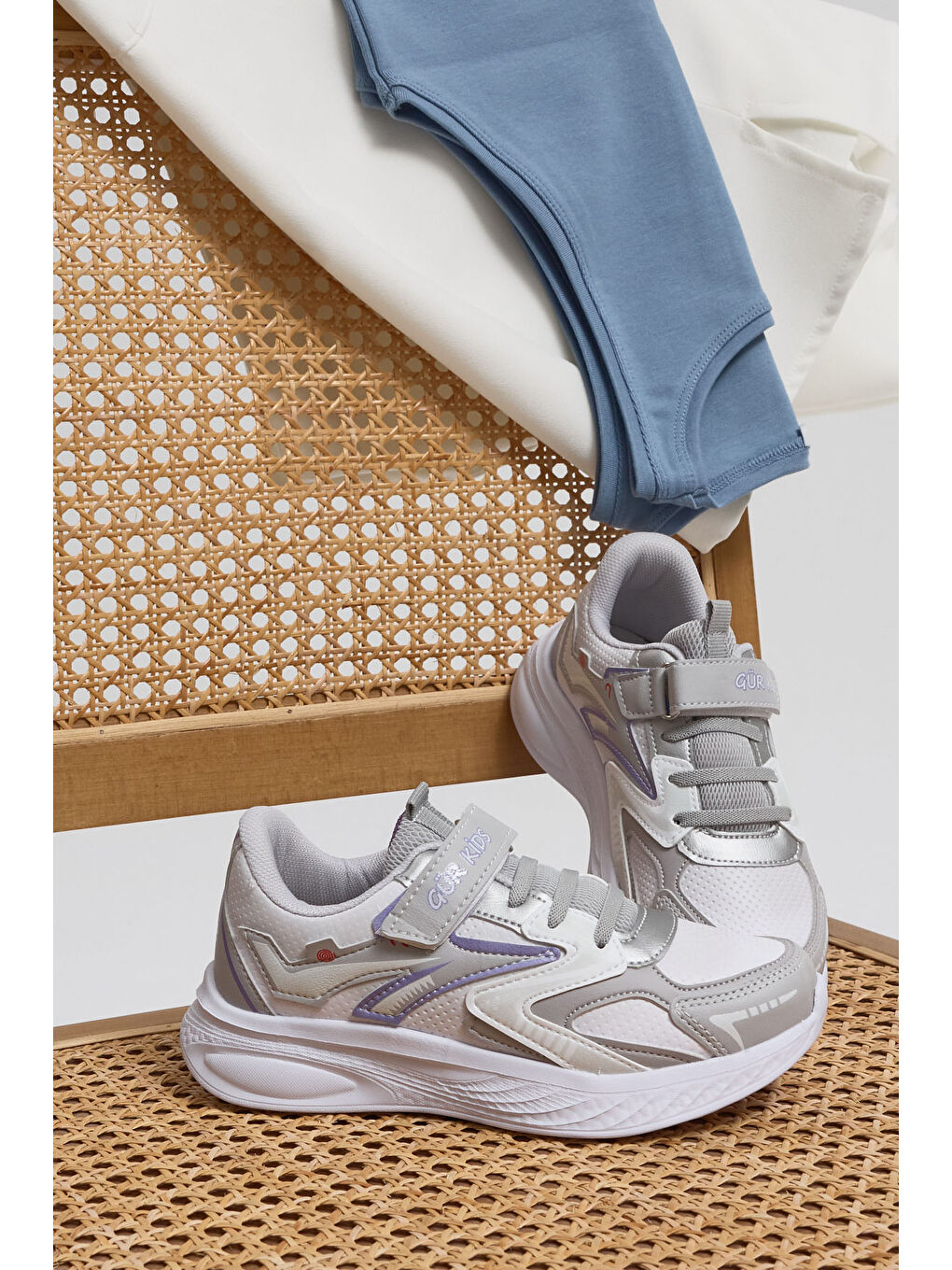 Çocuk Unisex Gri Lila Eva Faylon Taban Cırtlı Lastik Bağcıklı Spor Ayakkabı