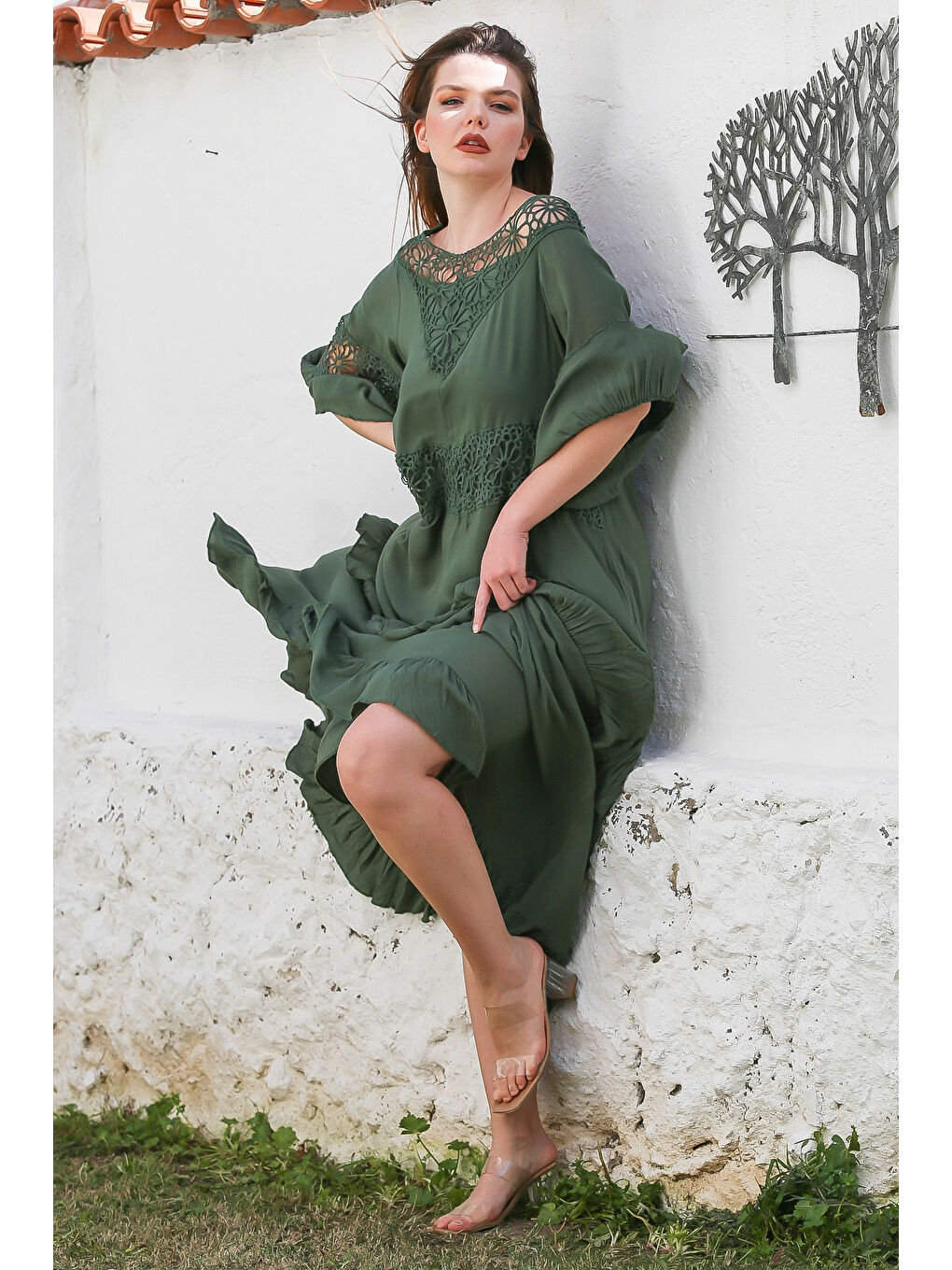 Koyu Yeşil Kayık Yaka Dantelli Kol Astarlı Etek Ucu Fırfırlı Casual Viskon Dokuma Elbise 125 62
