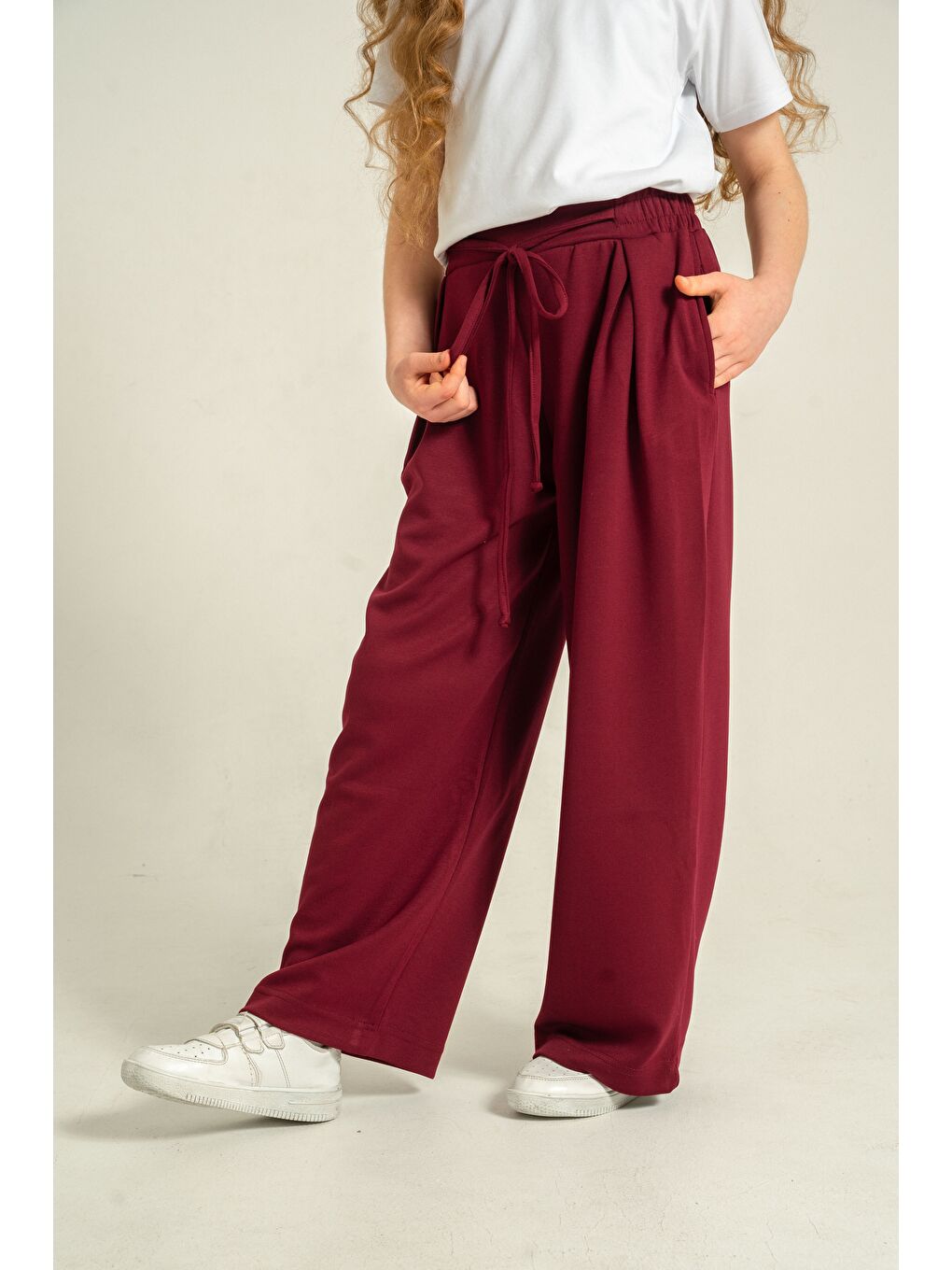 Bordo Ön Pileli Yumuşak Dokulu - Comfort Kumaş Kız Çocuk Eşofman Altı-2