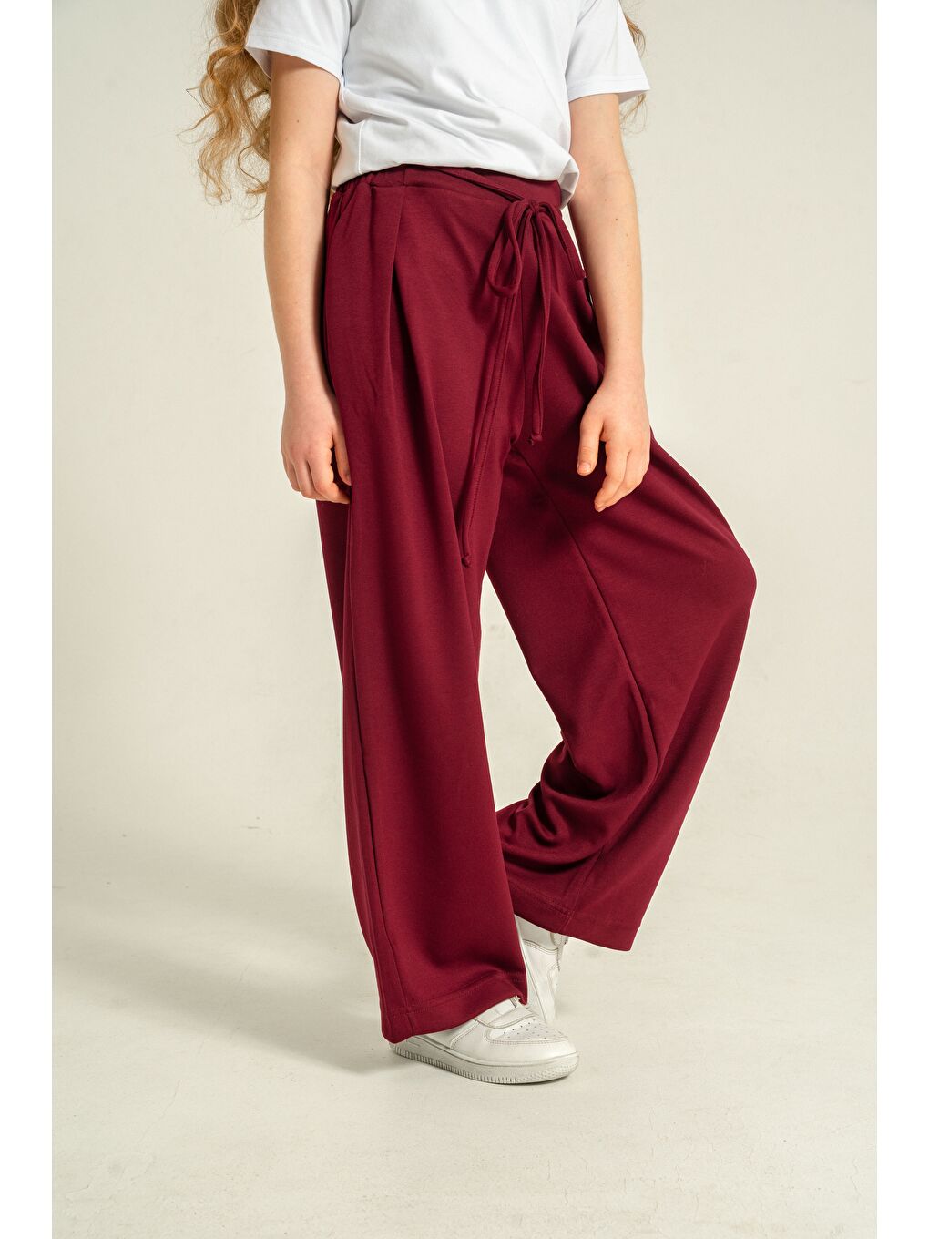 Bordo Ön Pileli Yumuşak Dokulu - Comfort Kumaş Kız Çocuk Eşofman Altı-3