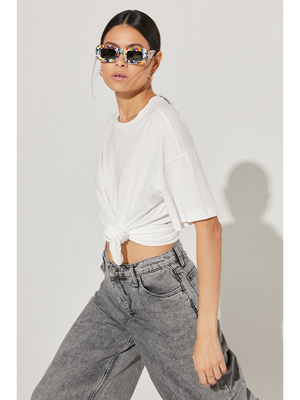 Loose Fit Rahat Kesim Bisiklet Yaka %100 Pamuk Kırık Beyaz Tişört-2