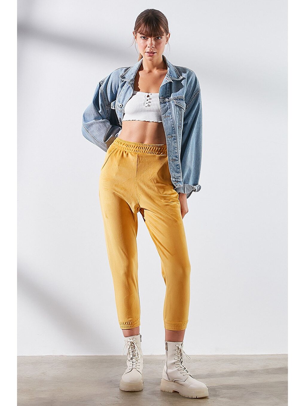 Sarı Kadın Paçası Lastikli Kadife Eşofman Altı 731 Hardal-1