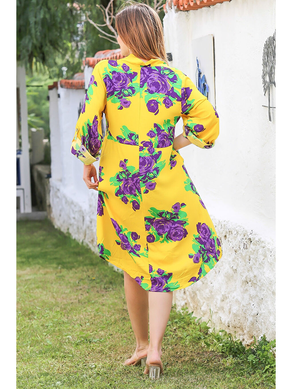 Sarı V Yaka Düğmeli Uzun Kollu Gizli Cepli Allover Baskılı Casual Viskon Dokuma Elbise 115 58-6