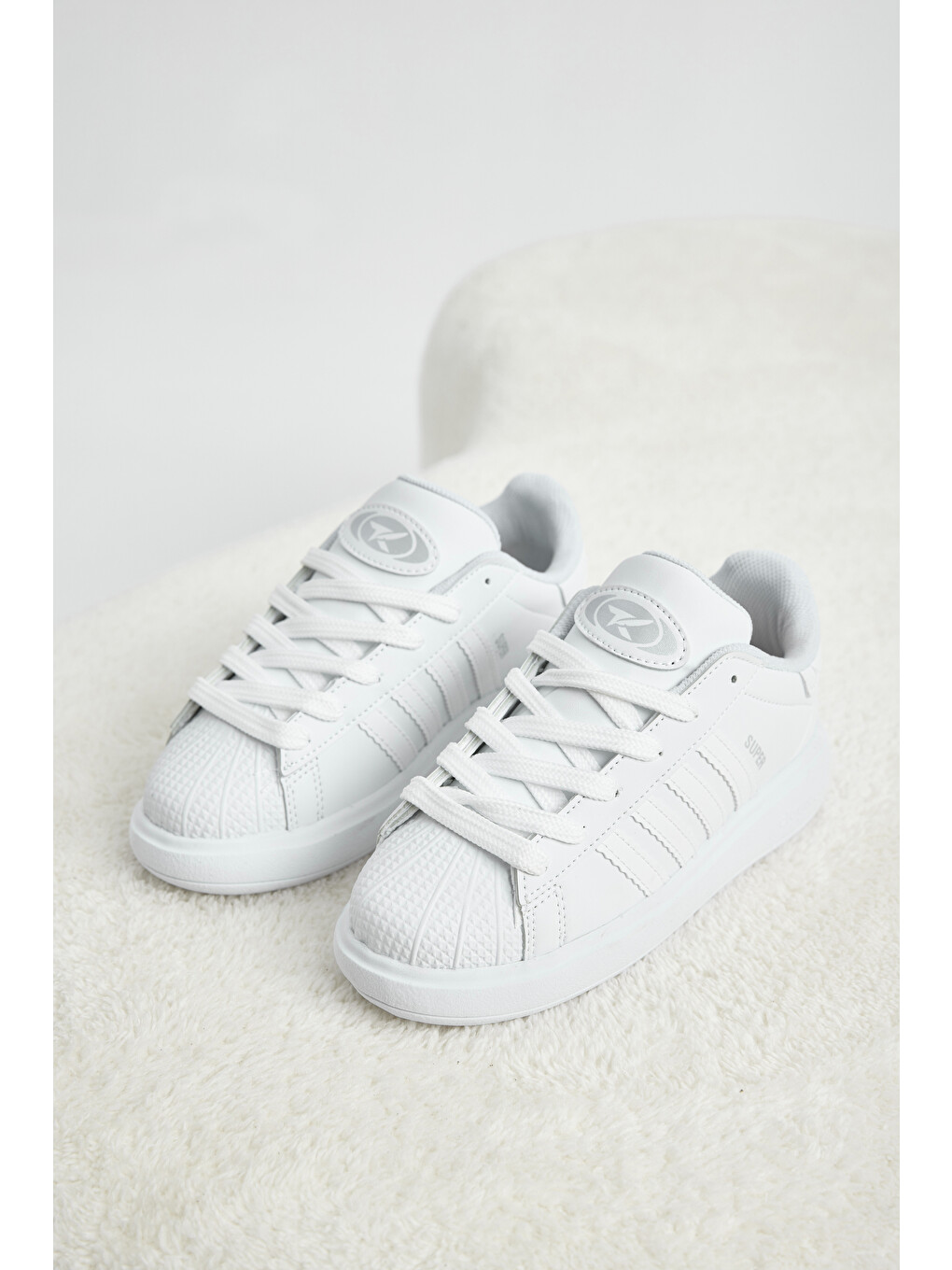 Çocuk Unisex Beyaz Rahat Kalıp Nefes Alabilen Bağcıklı Sneaker-1
