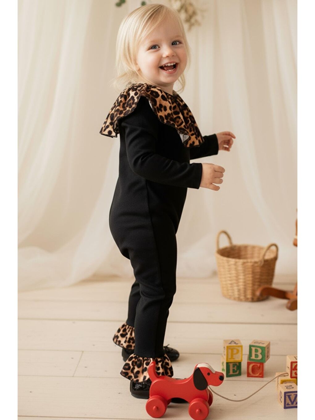 Siyah Kız Bebek Koyu Leopar Yakalı Çıtçıt Detaylı Tulum Salopet-1