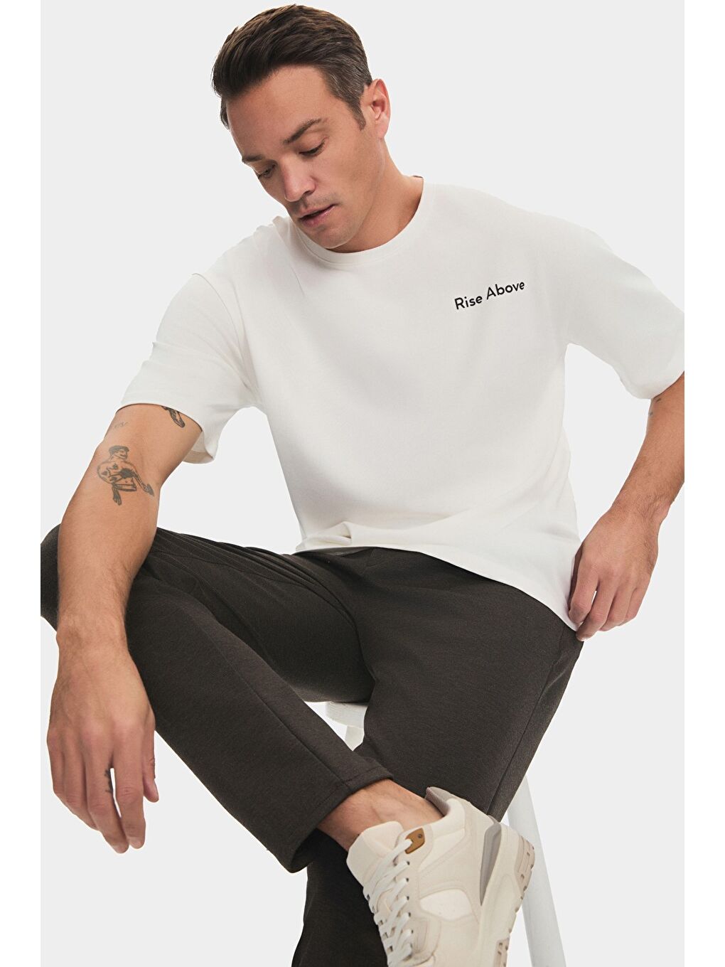 Beyaz Erkek Oversize Slogan Baskılı Kalın Dokulu Tişört-3