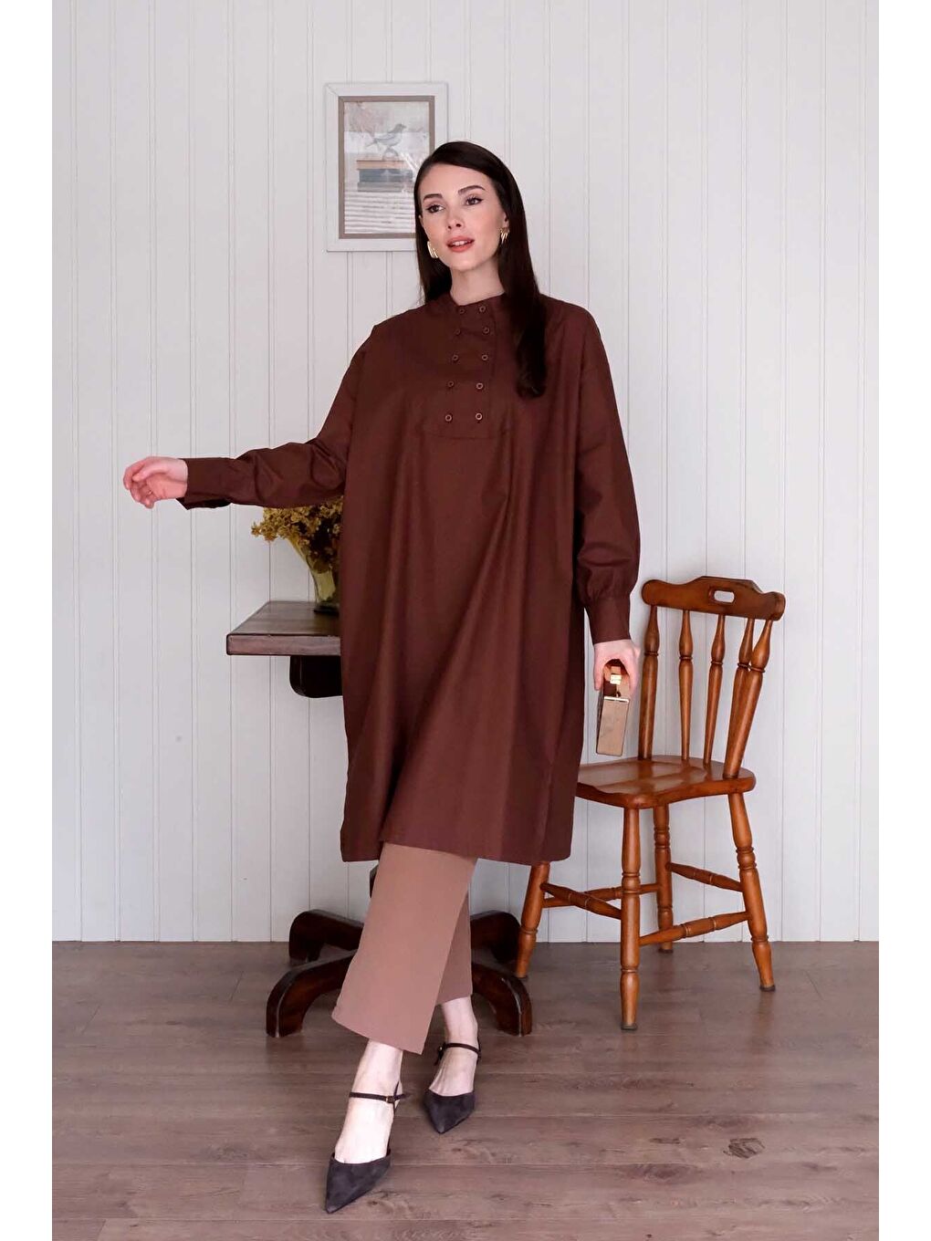 Kahverengi Acı Kahve Uzun Düğme Detaylı Tunik