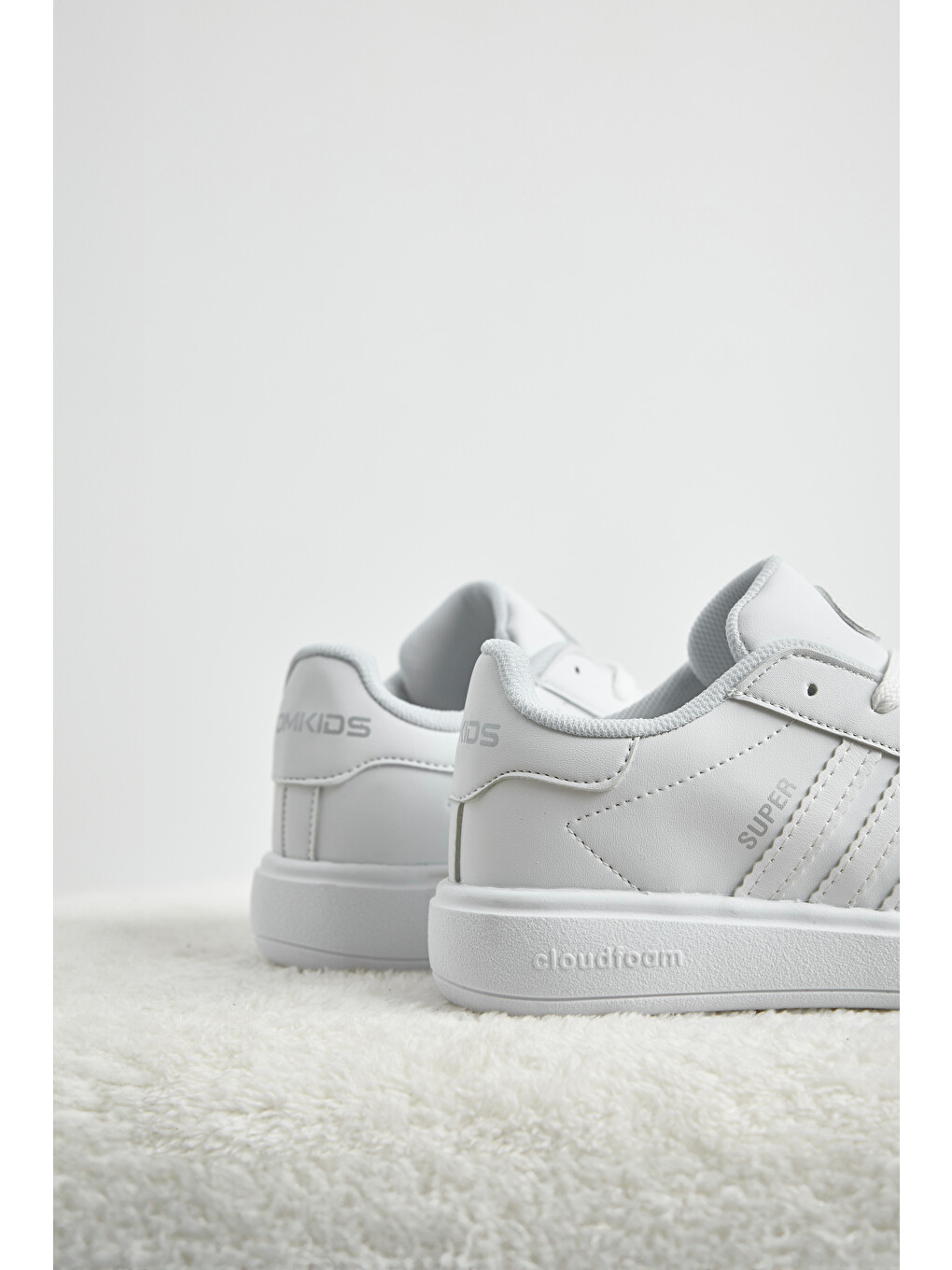 Çocuk Unisex Beyaz Rahat Kalıp Nefes Alabilen Bağcıklı Sneaker-2