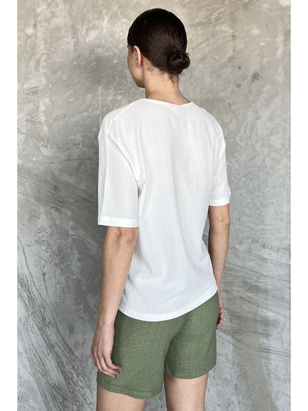 Beyaz Kadın Tek Cepli Nakışlı Şortlu İkili Takım-2