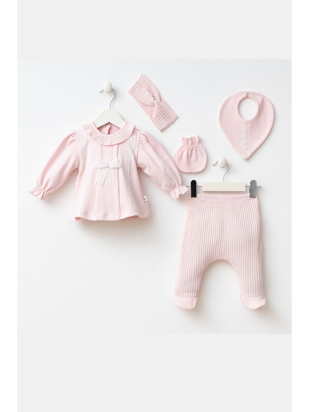 Pembe Kız Bebek Dantel Ve Bandana Detaylı 5'li Hastane Çıkış Zıbın Set