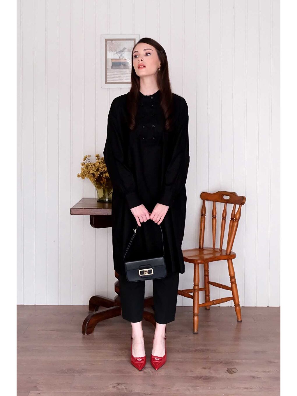 Siyah Uzun Düğme Detaylı Tunik-1