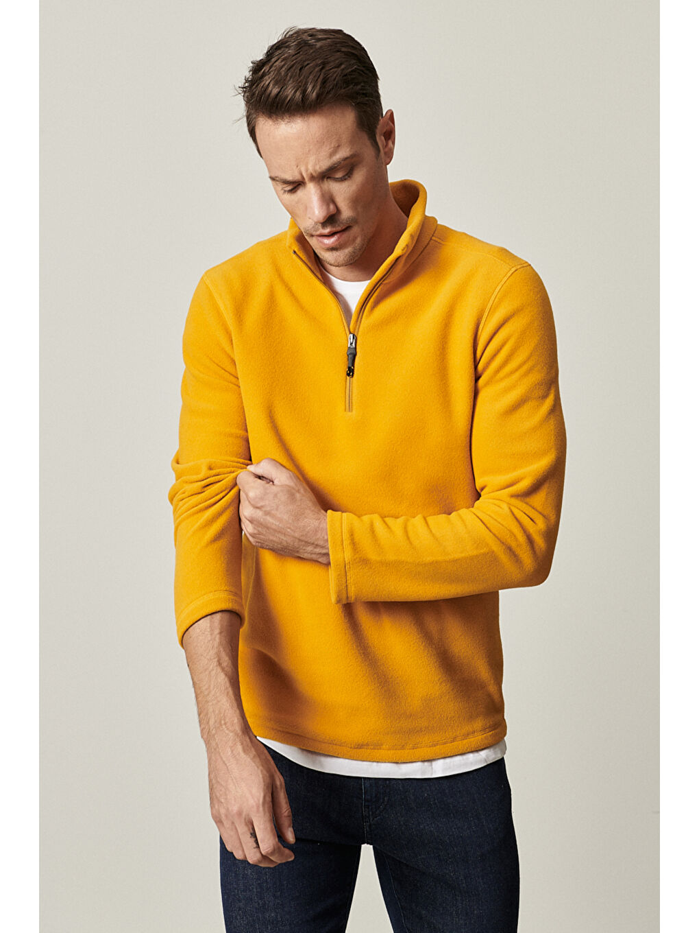 Erkek Sarı Anti-Pilling Tüylenme Yapmayan Standart Fit Dik Yaka Polar Sweatshirt