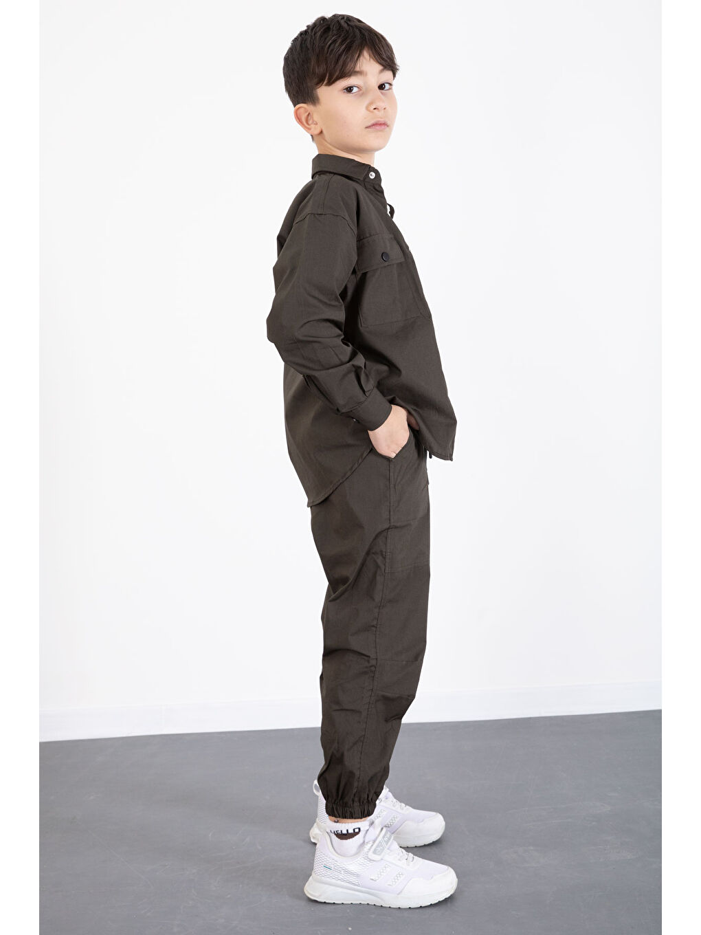 Haki Baskılı Tişörtlü Paraşüt Gömlek ve Pantolonlu Erkek Çocuk 3lü Takım 20514-3