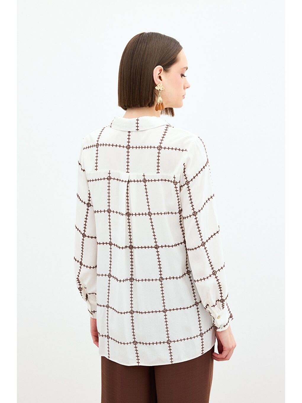 Kahverengi Nakış Detaylı Viskon Gömlek - Kahve-5