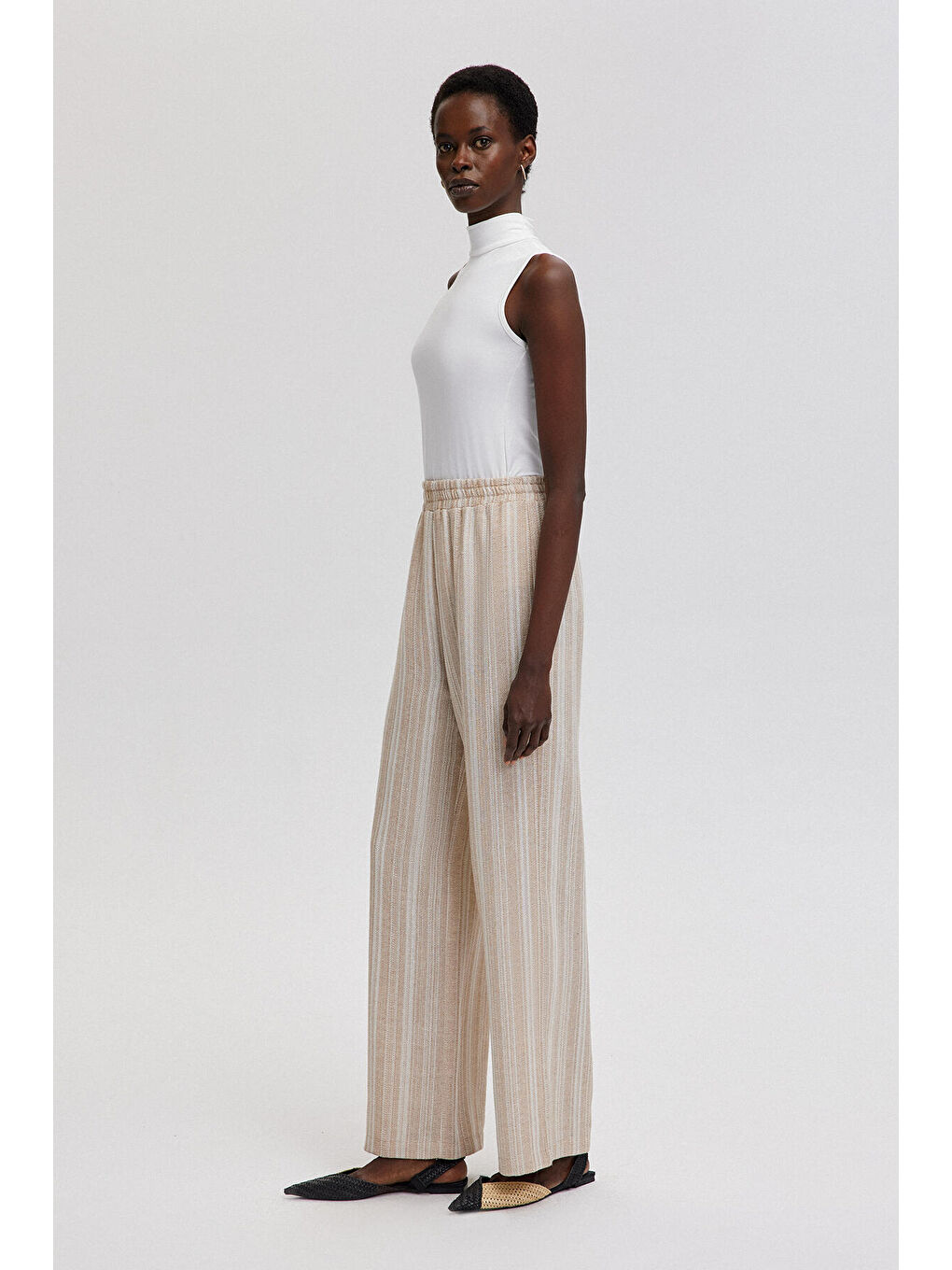 Bej Beli Lastikli Çizgili Pantolon-3