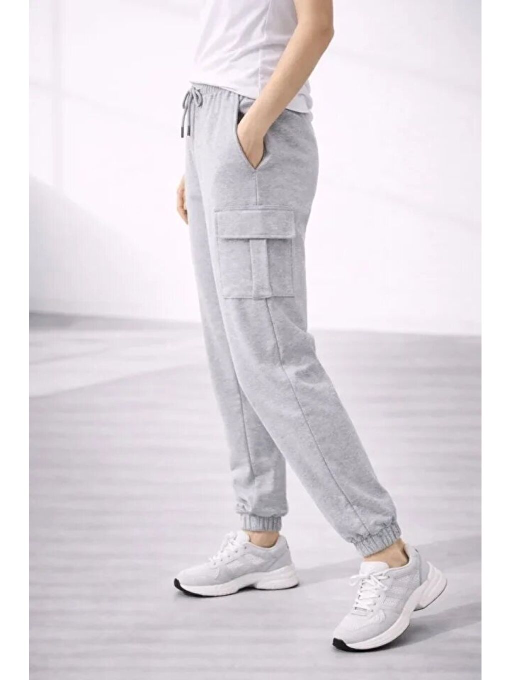 Jogger Eşofman Altı Rahat Kalıp, Kargo Cepli, Lastikli Paça, Günlük Spor Pantolon - Gri-1