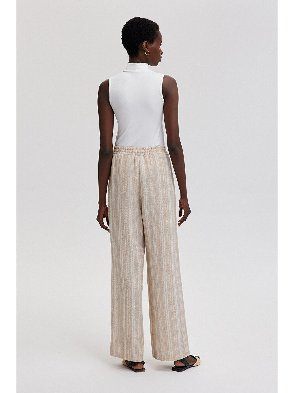 Bej Beli Lastikli Çizgili Pantolon-4