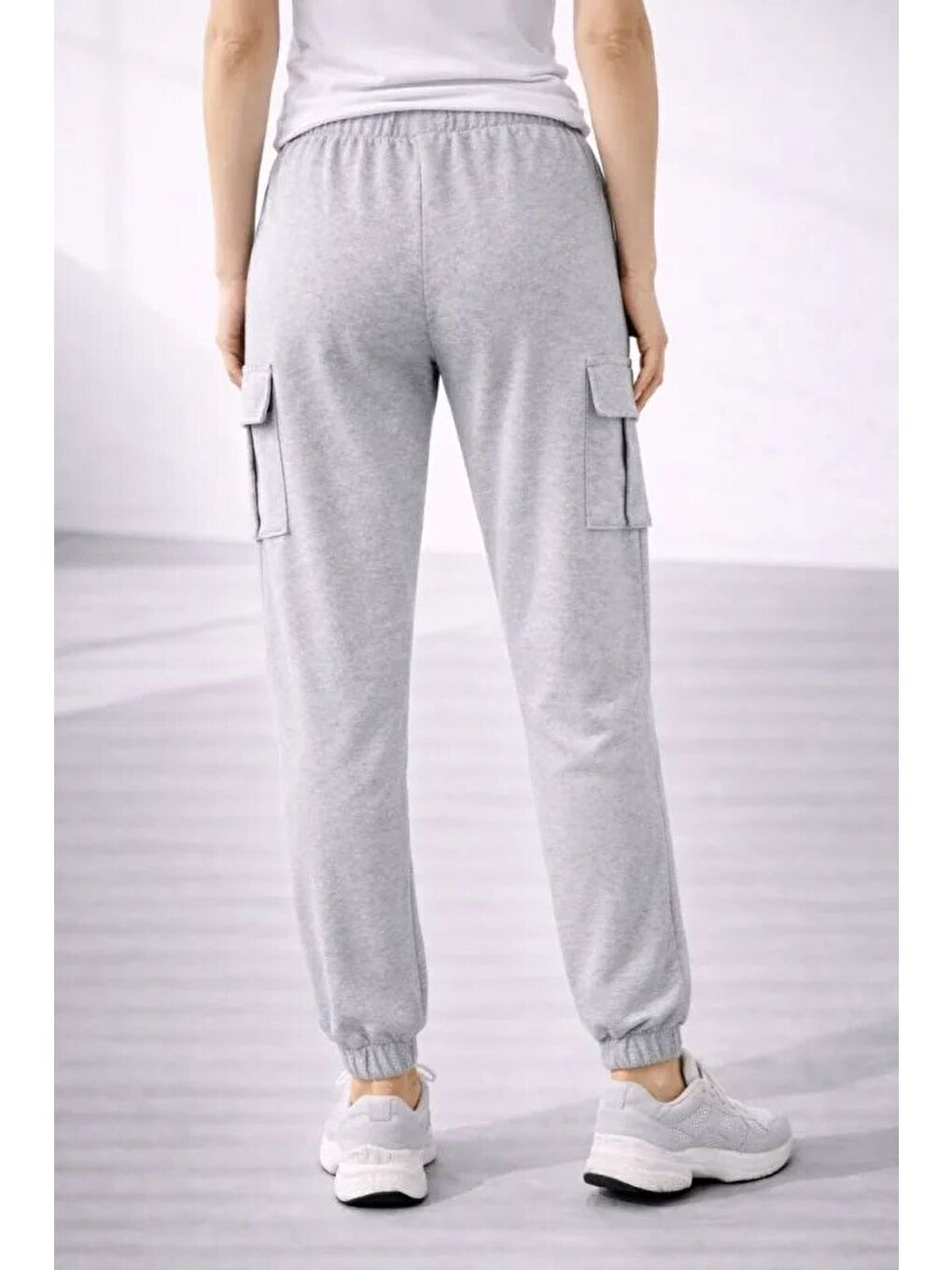 Jogger Eşofman Altı Rahat Kalıp, Kargo Cepli, Lastikli Paça, Günlük Spor Pantolon - Gri-2