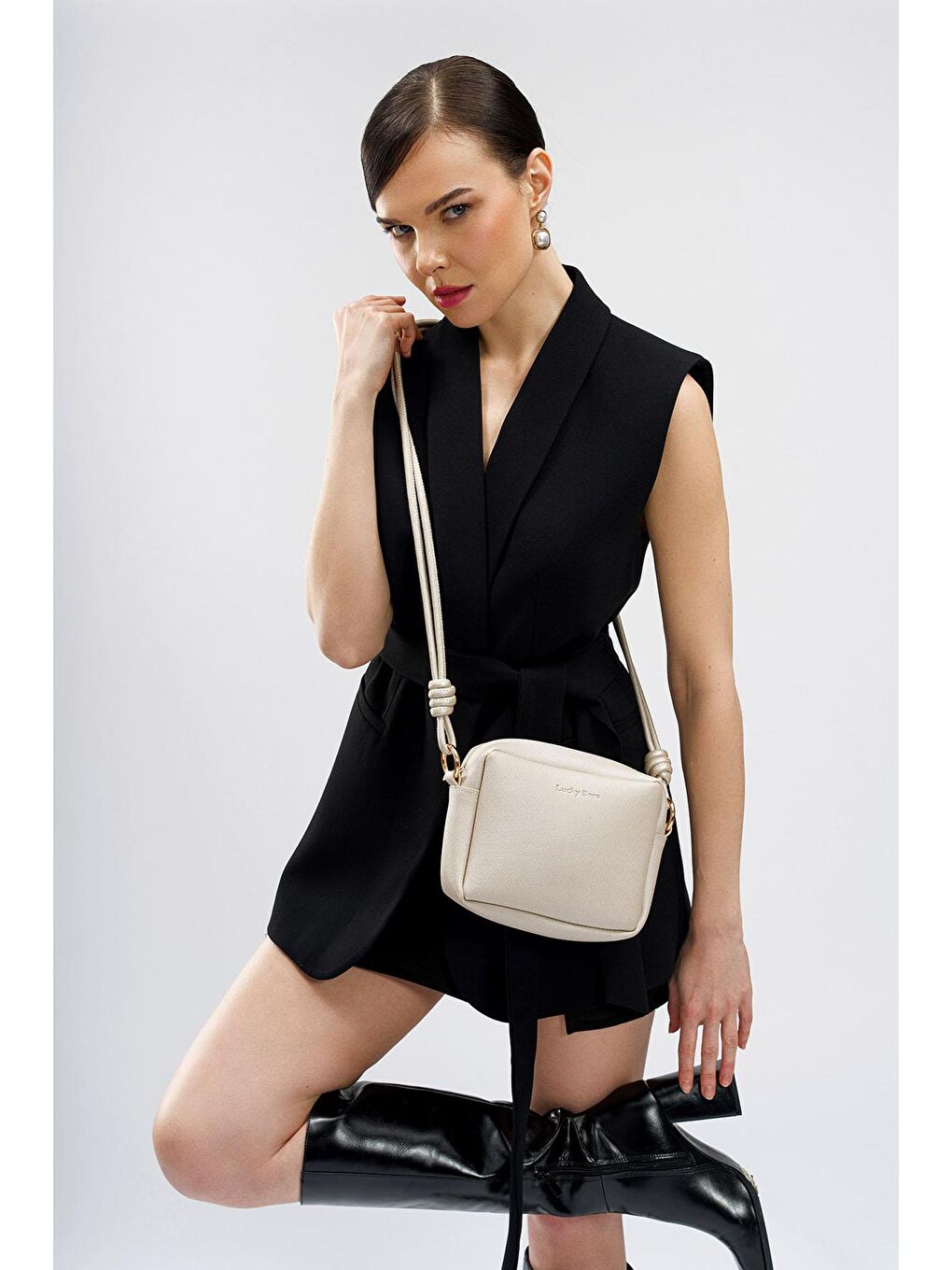 Sarı Çapraz Askılı Fermuarlı Kadın Mini Omuz Çantası-2