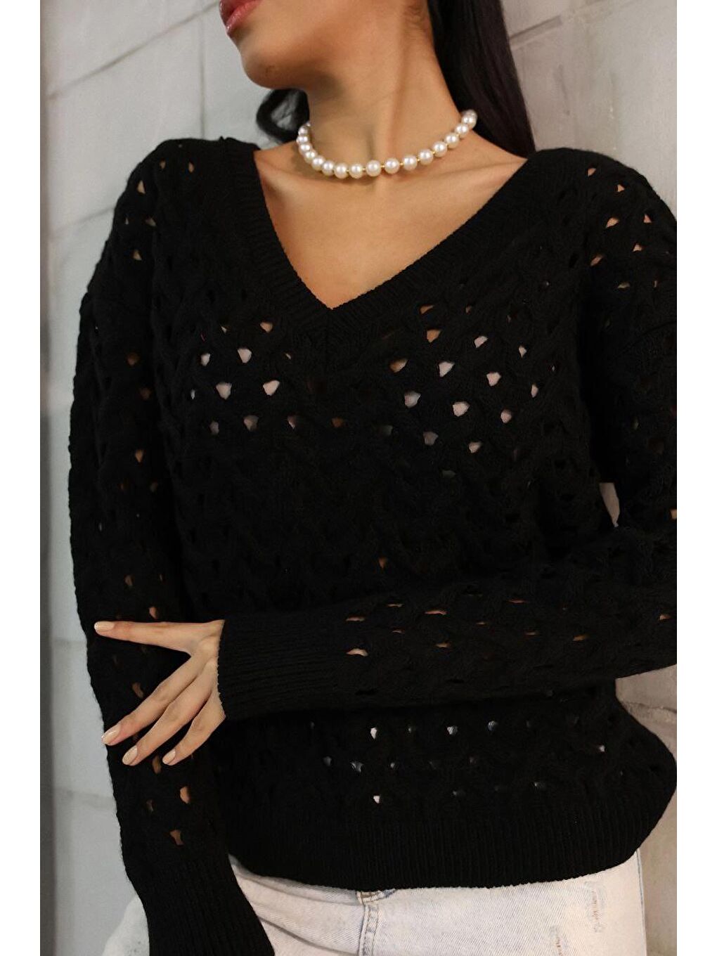 Siyah V Yaka Ajurlu Triko Kazak-1