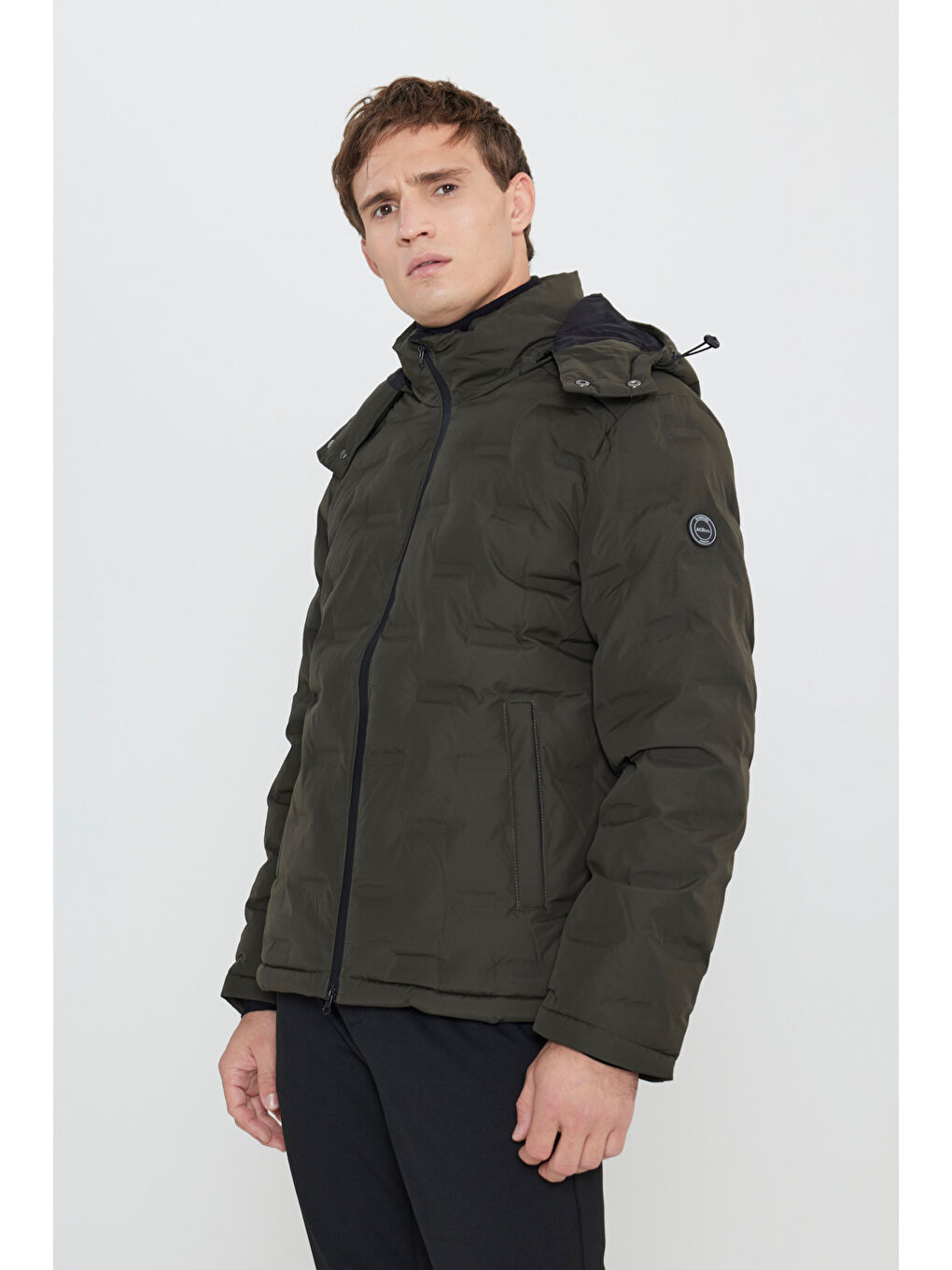 Erkek Haki Standart Fit Normal Kesim Kapüşonlu Desenli Mont-2