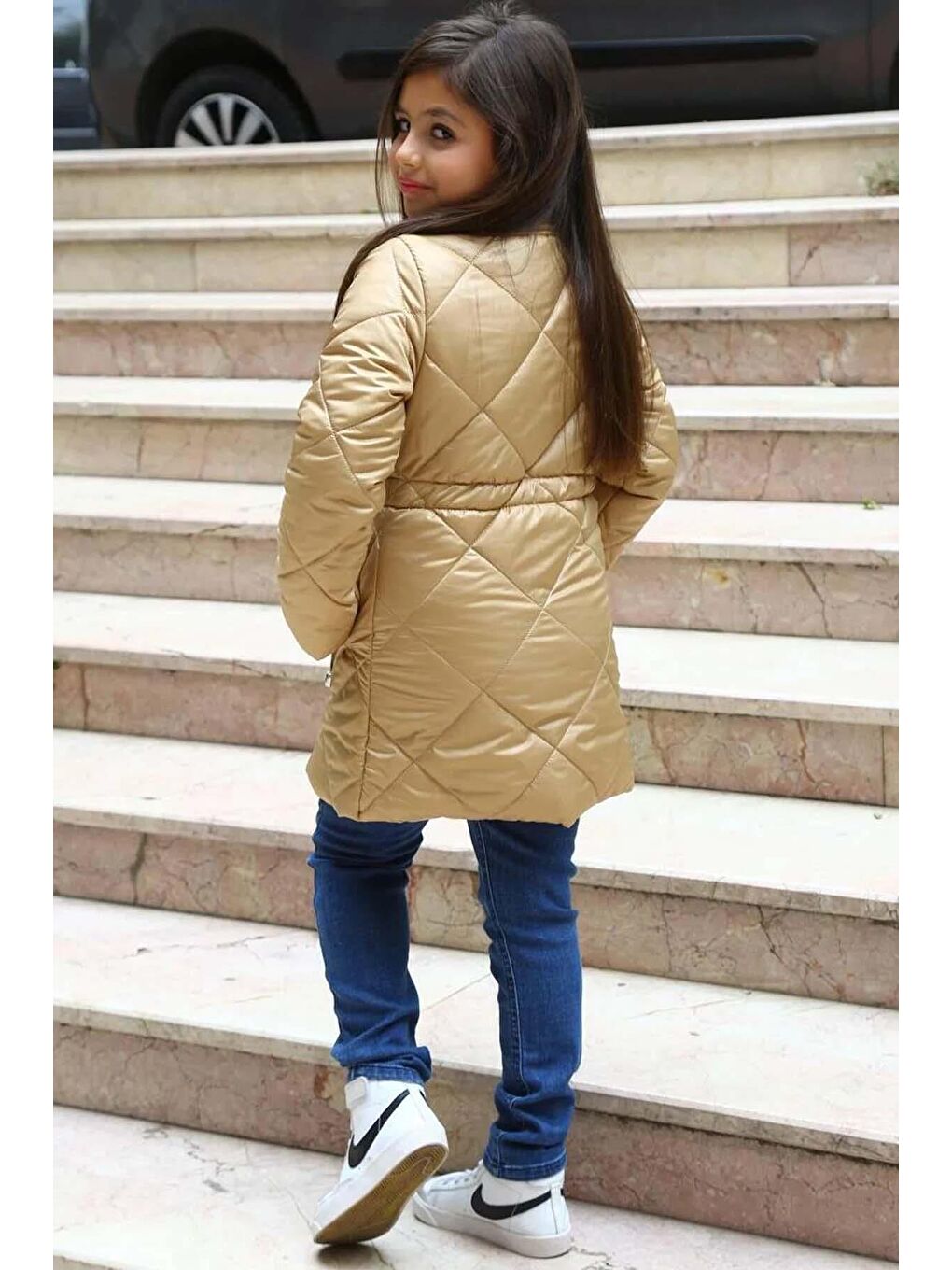 Ekru Kız Çocuk Yakası Şerit ve Üzeri Kare Dikiş Detaylı Cepli Çıtçıt Düğme Şişme Krem Mont-2