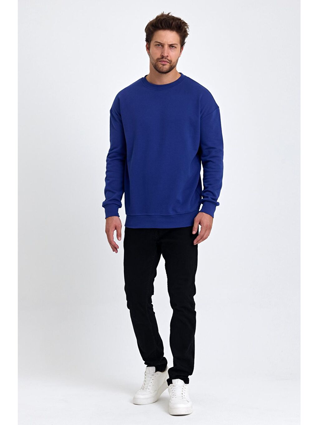 Tarz Cool Saks Erkek Yumuşacık Kumaşlı Regular Fit Yuvarlak Yakalı Sweatshirt