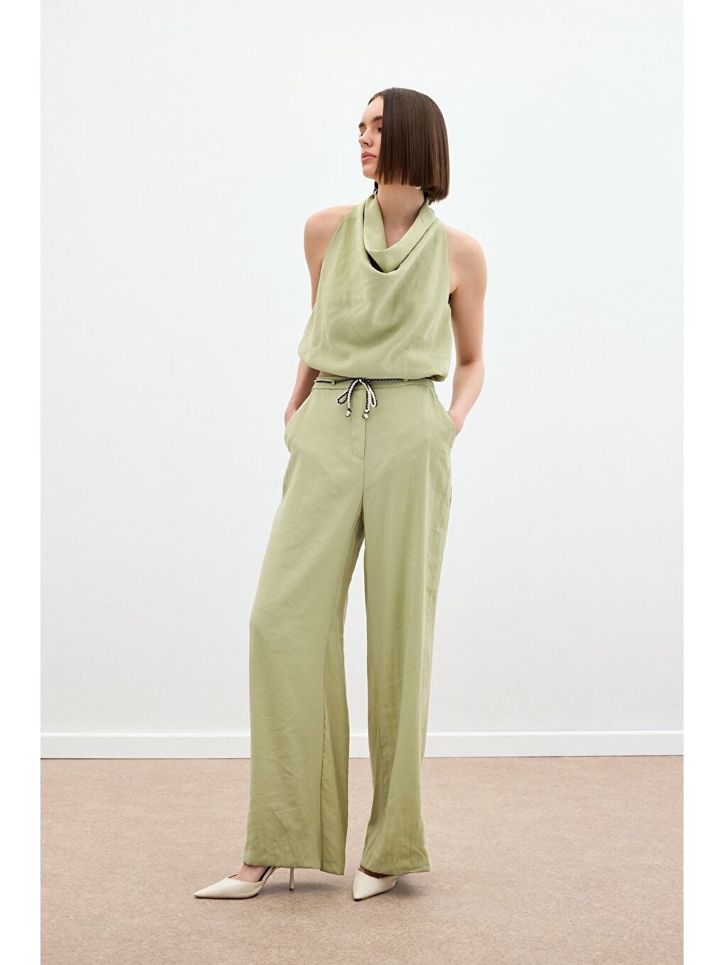 Örgü Kemerli Pantolon - Yağ Yeşili-1