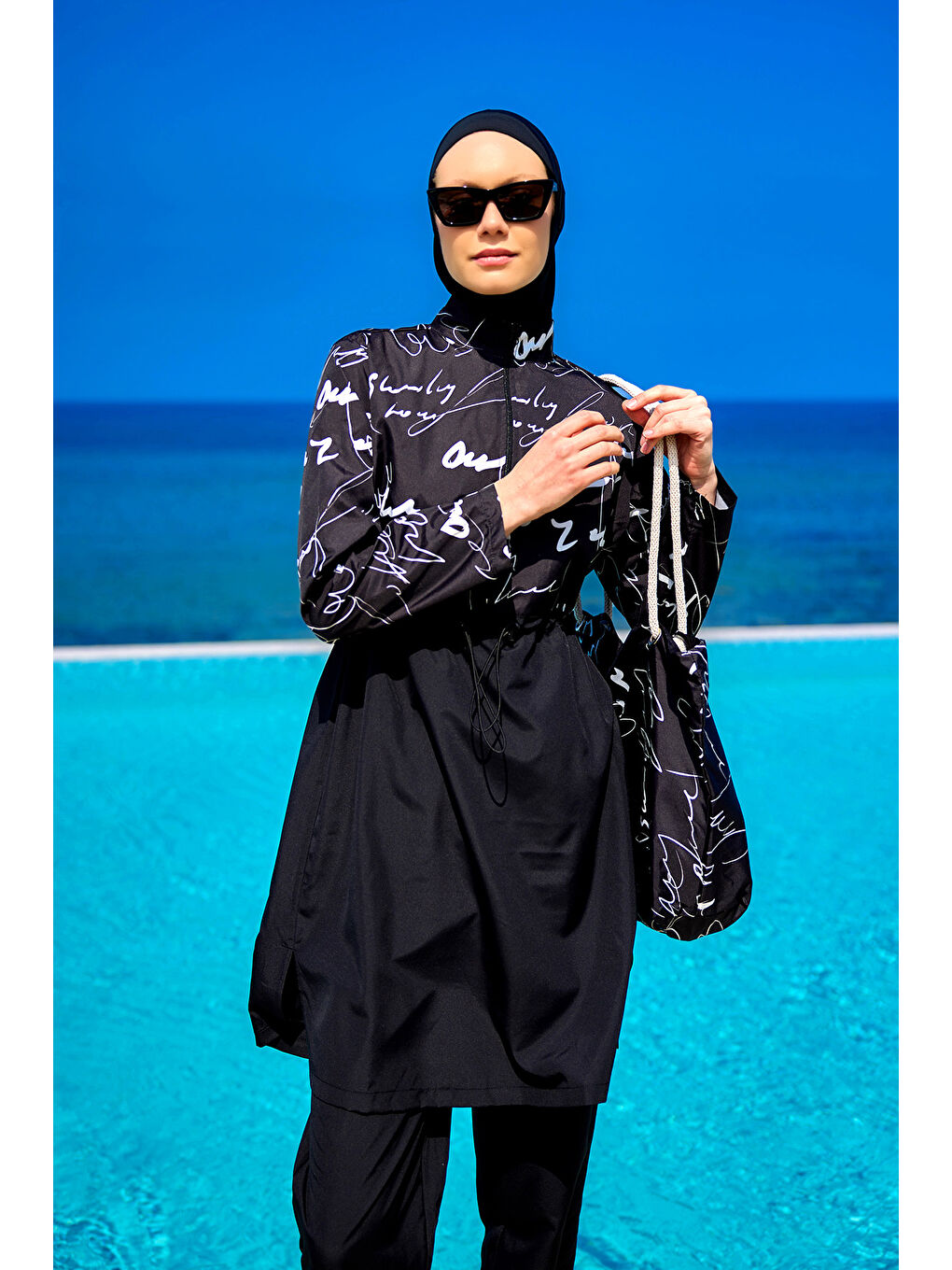 Siyah Tam Kapalı Tesettür Mayo Plaj Çantalı 4 Parça Set R2501-3