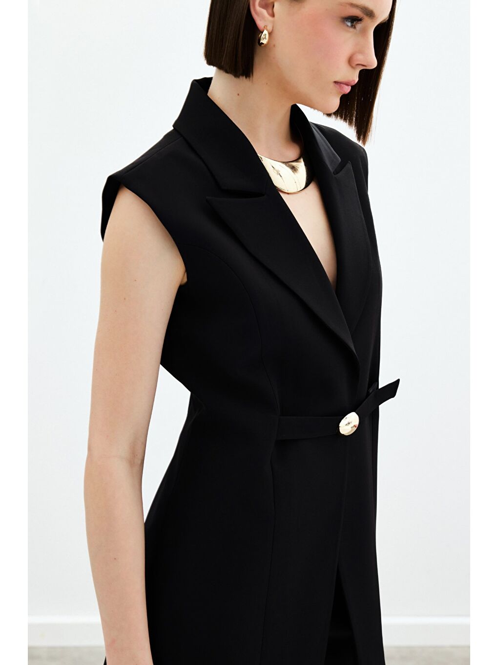 Toka Detaylı Uzun Yelek - Siyah-5