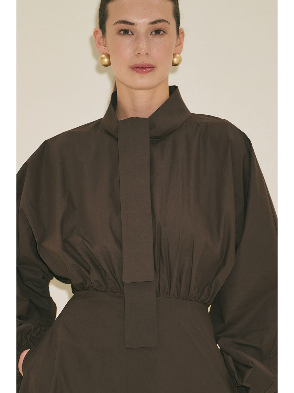 Geniş Kol Tasarımlı Elbise Kahverengi-2