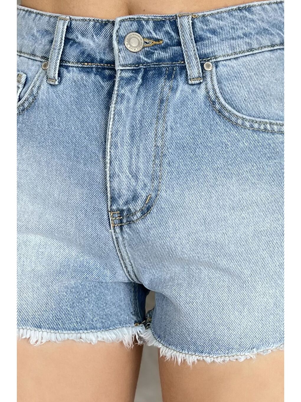 Mavi Paça Püsküllü Kadın Jean Jean Şort-3