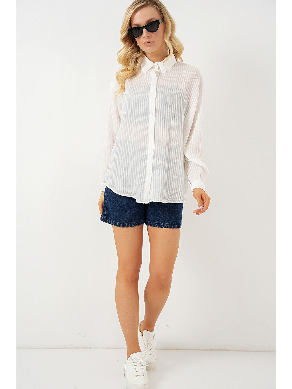 Kadın Uzun Oversize Gömlek 20320 - Beyaz-1