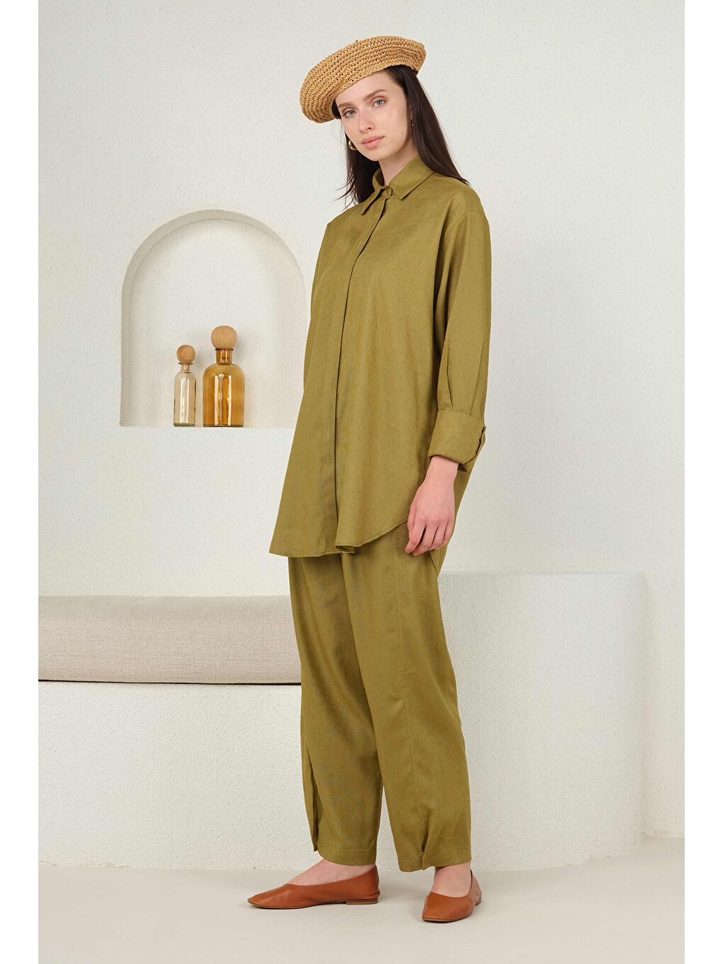 Yeşil Paçası Pileli Keten Pantolon Olive-1