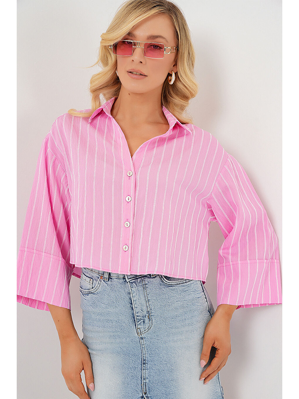 Kadın Çizgili Oversize Kısa Gömlek 20326 - Pembe-3