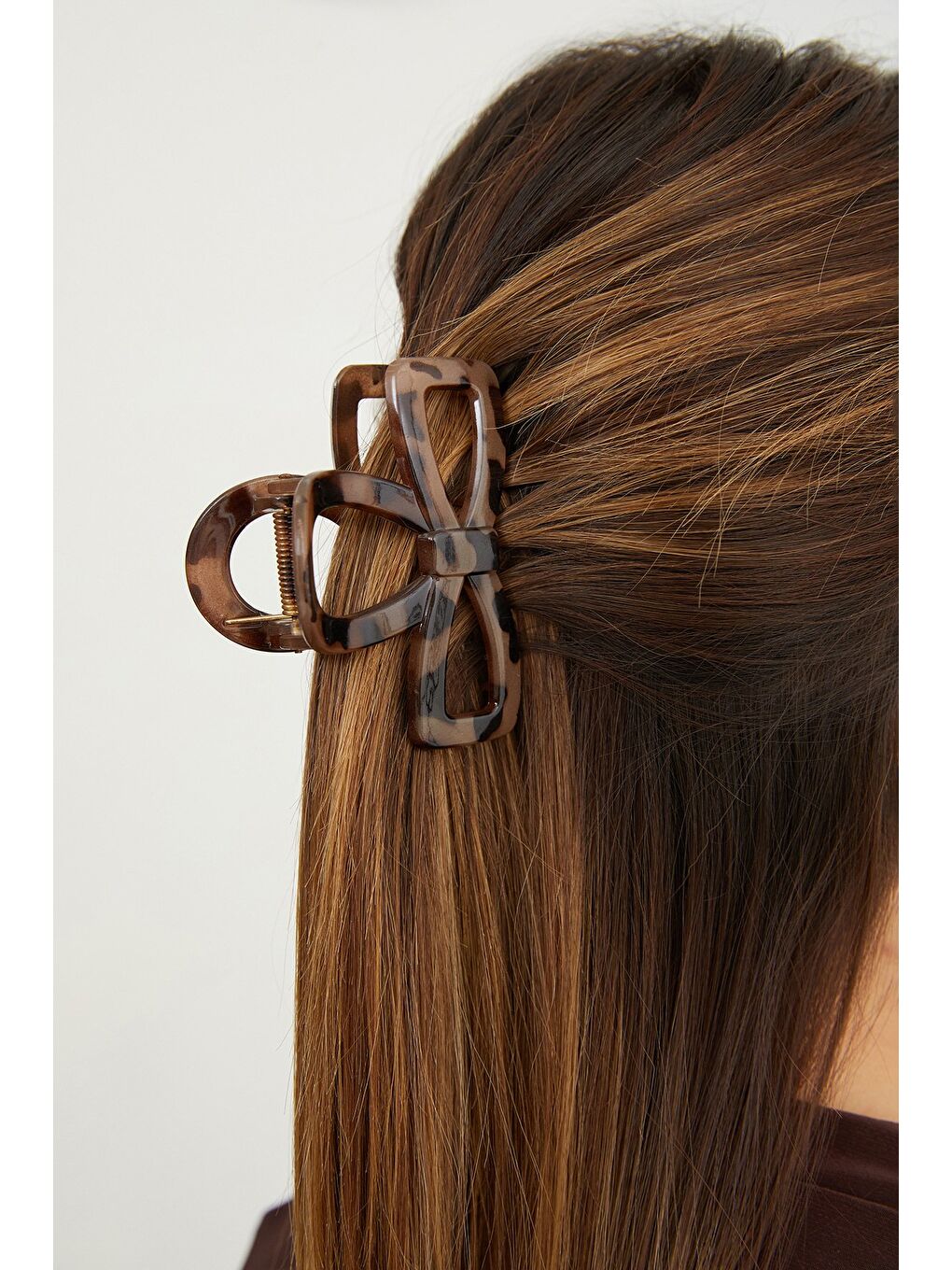 Kahverengi Leopar Desenli Fiyonk Mandal Toka